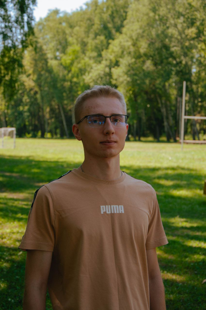 Большаков Андрей Николаевич